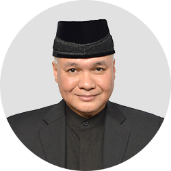 Riawan Amin Sompo Sharia.png